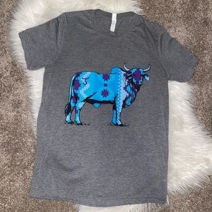 Bella + Canvas • Twisted J tee